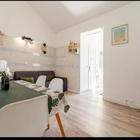 2pieces Paris Apartment